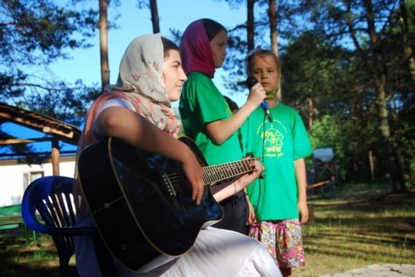 Як діти відпочивають у православному таборі на Волині. ФОТО