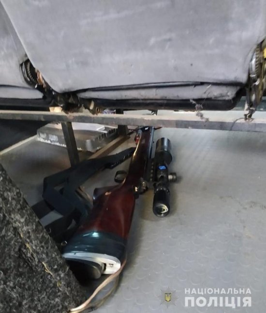 Волинянина затримали під час продажу вогнепальної зброї 