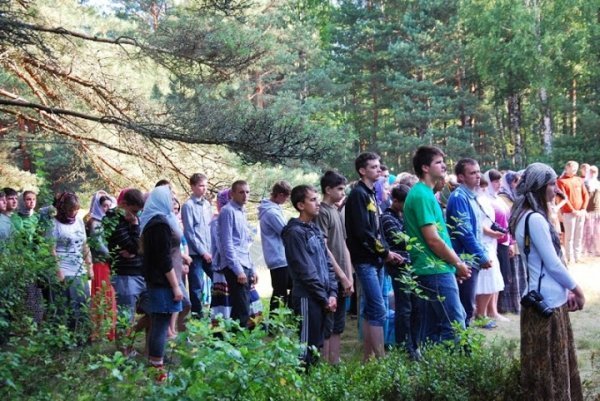 Як православних Волині вчили стрільбі, карате та протистояти сектам. ФОТО