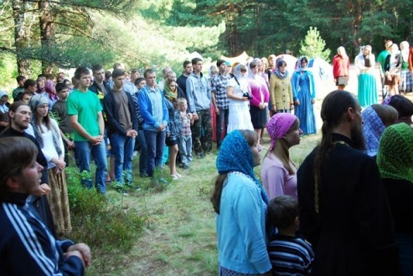 Як православних Волині вчили стрільбі, карате та протистояти сектам. ФОТО