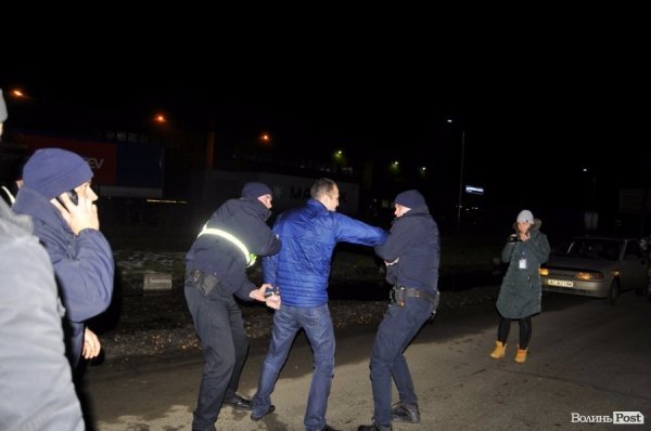 У Луцьку затримали нетверезого водія на Lexus