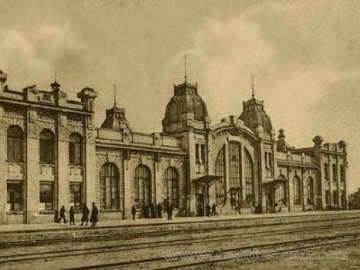 Показали старовинні фото ковельського вокзалу