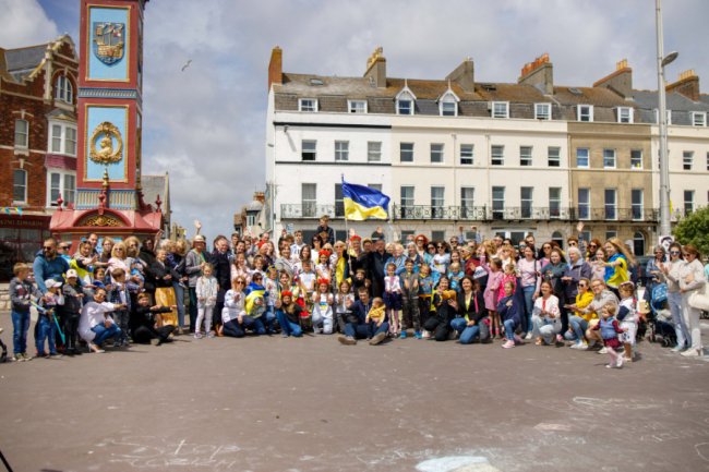 Волинянка разом з іншими українками збирали гроші для ЗСУ у Великій Британії. ФОТО