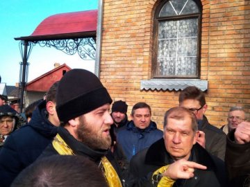 Священник МП із Ківерець подав до суду через заклики переходити до ПЦУ