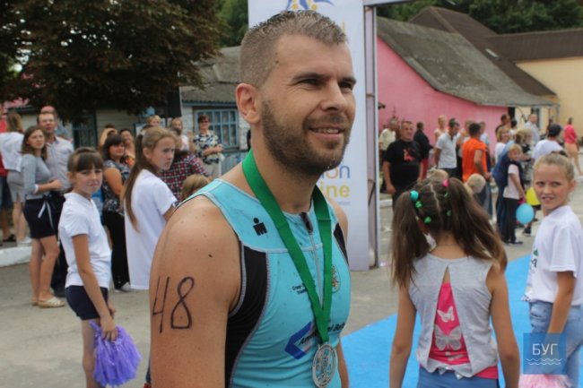 Пливли, крутили педалі і бігли: на Волині відбувся Чемпіонат України з крос-триатлону