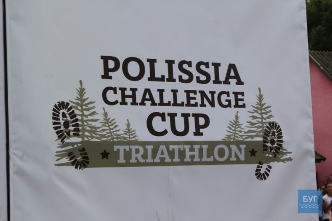 Пливли, крутили педалі і бігли: на Волині відбувся Чемпіонат України з крос-триатлону