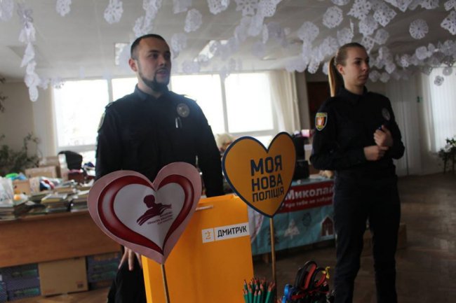 У Святого Миколая на Волині з’явилися помічники у формі. ФОТО