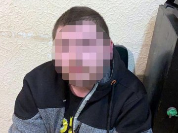 У Києві двоє хлопців через помсту побили і підпалили чоловіка, потерпілий помер у лікарні. ВІДЕО