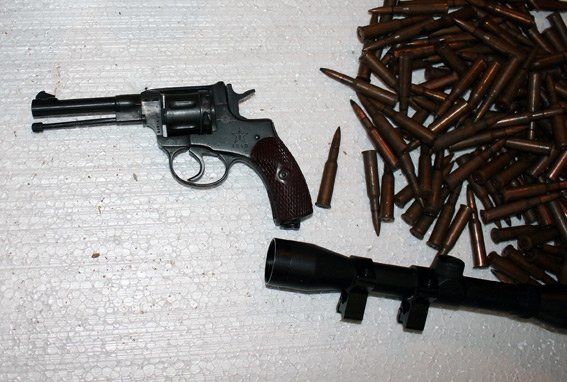 На Волині в росіянина вилучили арсенал зброї. ФОТО