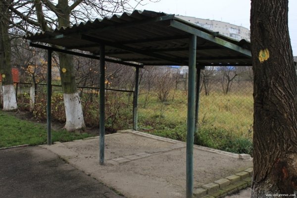 Дитсадок в Луцьку, як прохідний двір. ФОТО