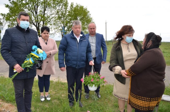 Лучани вшанували пам’ять військовослужбовців, які загинули на Сході України. ФОТО
