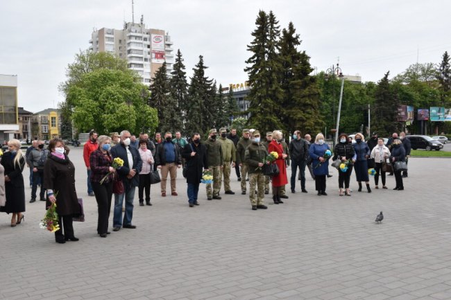 Лучани вшанували пам’ять військовослужбовців, які загинули на Сході України. ФОТО