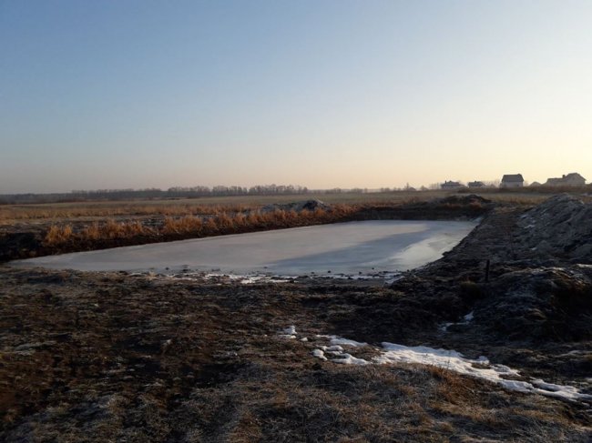 Сам собі господар: у селі на Волині люди облаштовують рекреаційну зону зі ставком