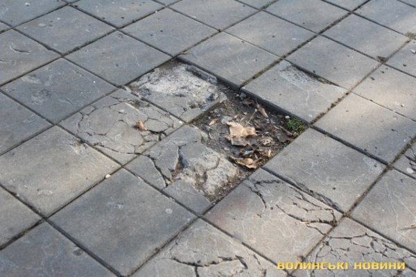 Чи безпечні атракціони у Центральному парку в Луцьку? ФОТО*