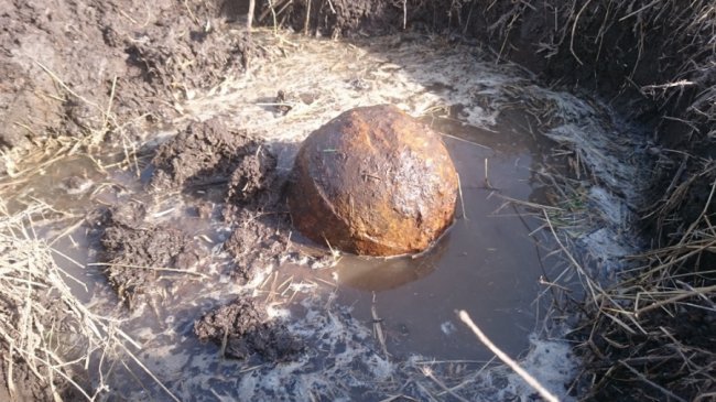 Весняні «знахідки» волинських селян знищили піротехніки