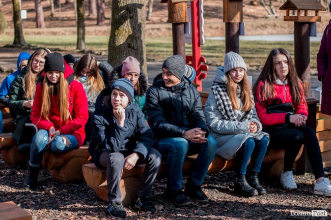 Учні першого на Волині міського шкільного лісництва побували у «волинській Швейцарії». ФОТО