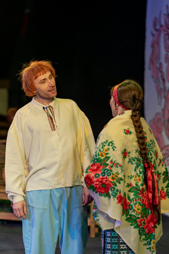 Кожен герой прагне свого щастя: що покажуть у Волинському драмтеатрі 6 – 7 грудня