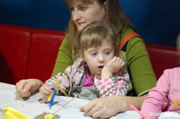 У Луцьку почали готувати подарунки до Великодня. ФОТО