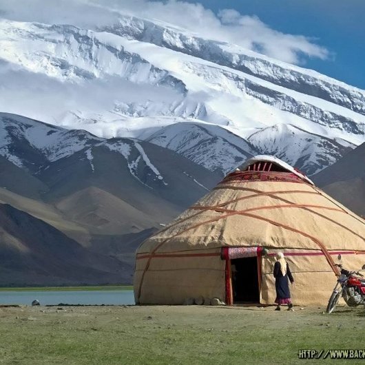 23. Майк Спенсер Боун в Киргизії. Фото: Mike Spencer Bown / SWNS