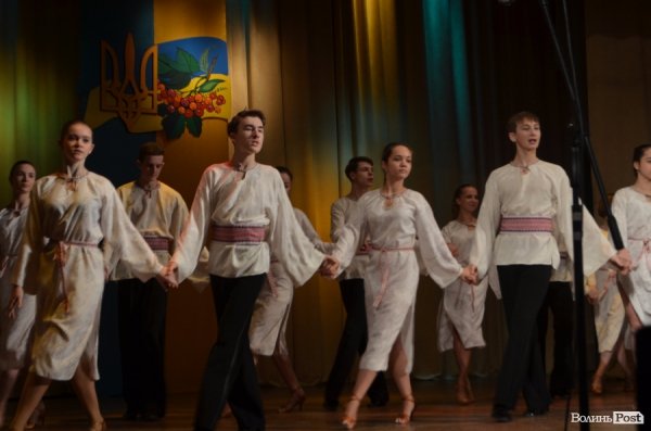 У Луцьку відбулись урочистості з нагоди дня Збройних сил України. ФОТО