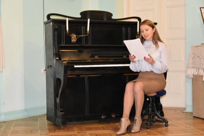 У Луцьку відкрили виставку про сіамську принцесу. ФОТО