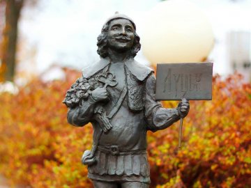 Луцьким кликунам обрали імена 