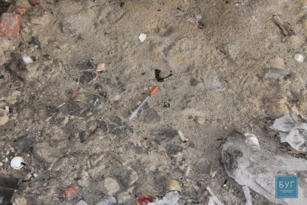 Недобудовані будівлі у Нововолинську стали прихистком наркозалежних. ФОТО