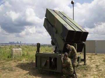 Перші комплекси NASAMS незабаром розгорнуть в Україні, – ЗМІ