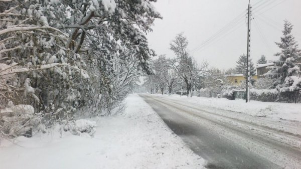 Польщу замело снігом. ФОТО. ВІДЕО