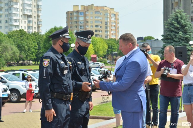 Волинські «шерифи» отримали 25 службових позашляховиків. ФОТО