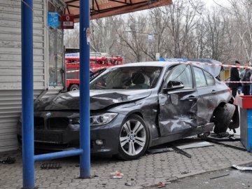 Подробиці аварії в Дніпропетровську. ФОТО. ВІДЕО