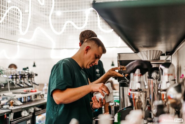 У Луцьку відкрили кав’ярню відомої мережі «IDEALIST COFFEE CO.»: чим вона особлива? ФОТО