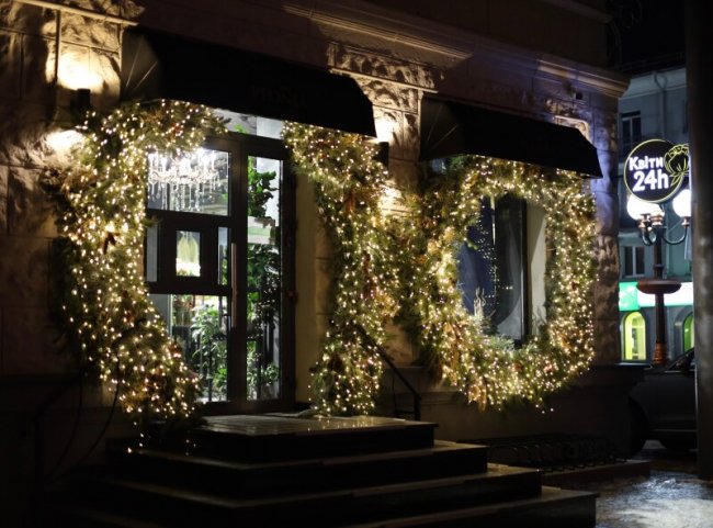 Ресторан «Cafe de Vino» – переможець конкурсу «Вітражі новорічних фантазій»
