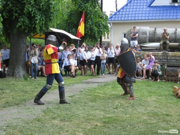 У Луцьку б'ються лицарі. ФОТО