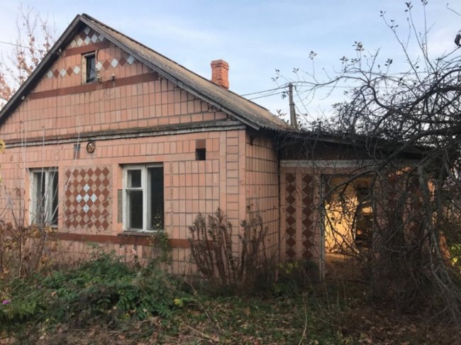 У Ківерцях вандали понищили будівлю інфекційної лікарні. ФОТО