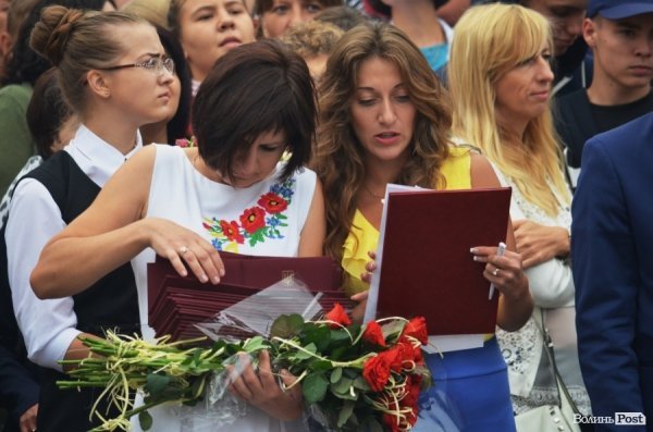 Фотопогляд: посвята в студенти першокурсників СНУ