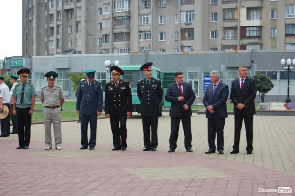 У День Прапора губернатор Волині говорив про місце України в Європі. ФОТО