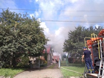 У Луцьку – пожежа у житловому будинку. ФОТО. ОНОВЛЕНО