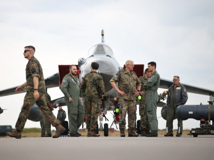 США забезпечать миротворців в Україні повітряною та розвідувальною підтримкою, - FT