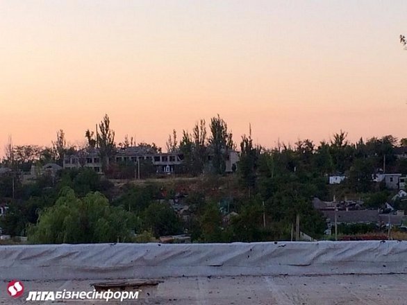 Лінія фронту: Широкине в руїнах. ФОТО