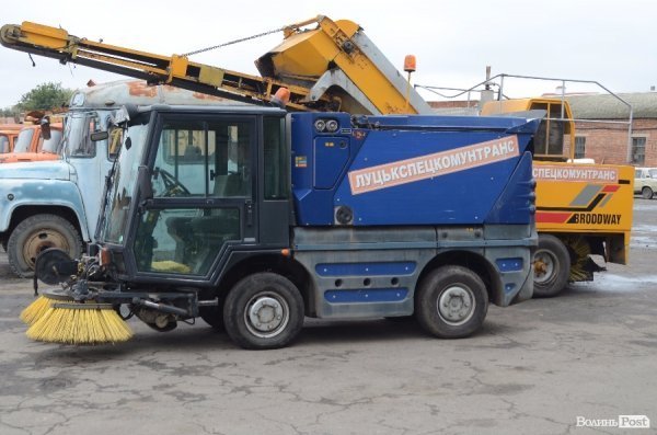 До Луцька їдуть ще два вагони солі. ФОТО