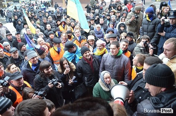Пікет міліції та прокуратури в Луцьку. ФОТО