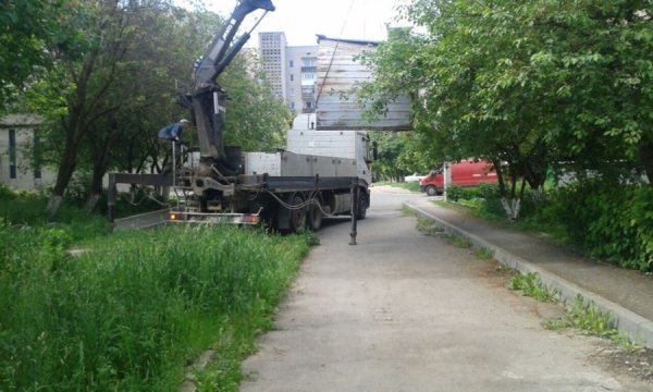 У Луцьку муніципалів лякали депутатами міської ради. ФОТО 
