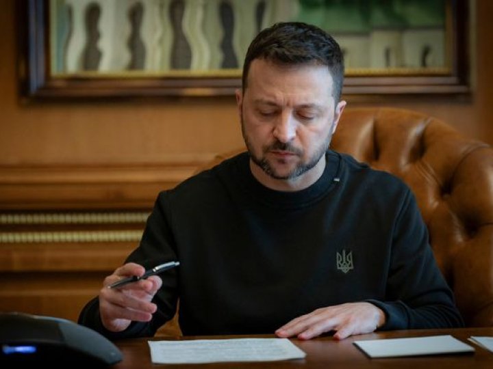 Зеленський увів санкції проти Міндіча і Цукермана