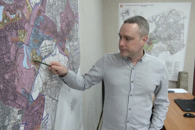 У Луцьку пошкодили об'єкт культурної спадщини, поліція відкрила кримінал. ВІДЕО