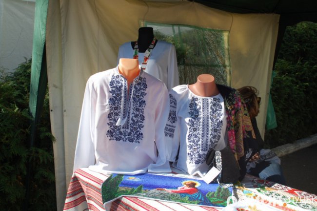 «Бурштинова осінь»: страви, мода і музика