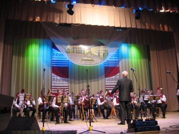 Міський бюджет виділить Палацу учнівської молоді п'ять мільйонів гривень. ФОТО