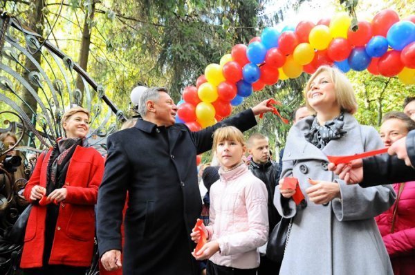 Луцький фотограф поділився світлинами-спогадами про Миколу Романюка