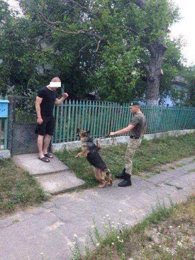 Собака прикордонників знайшла злодія, що поцупив 10 тисяч гривень