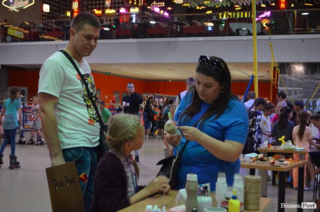 Діти наших Героїв: у «ПортСity» розважали дітей волинських атовців